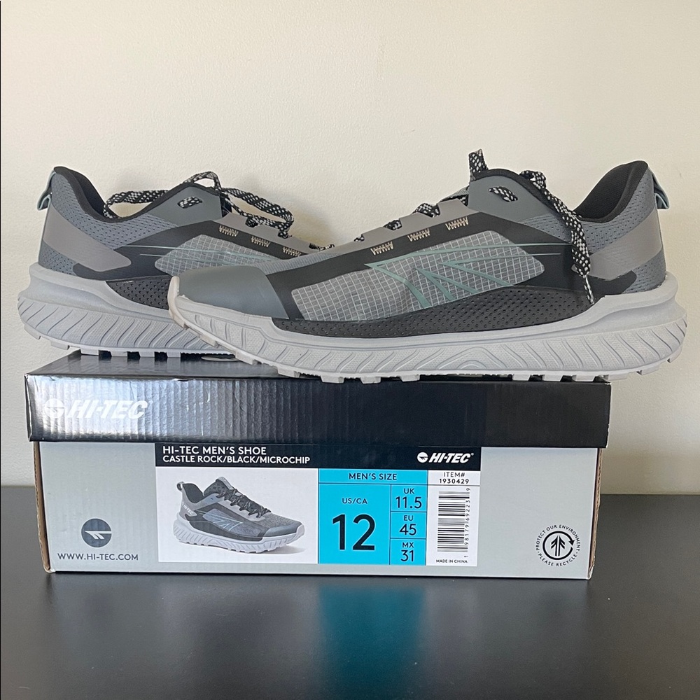 Hi-Tec Men's Castle Rock Athletic Shoes - Gray and Black